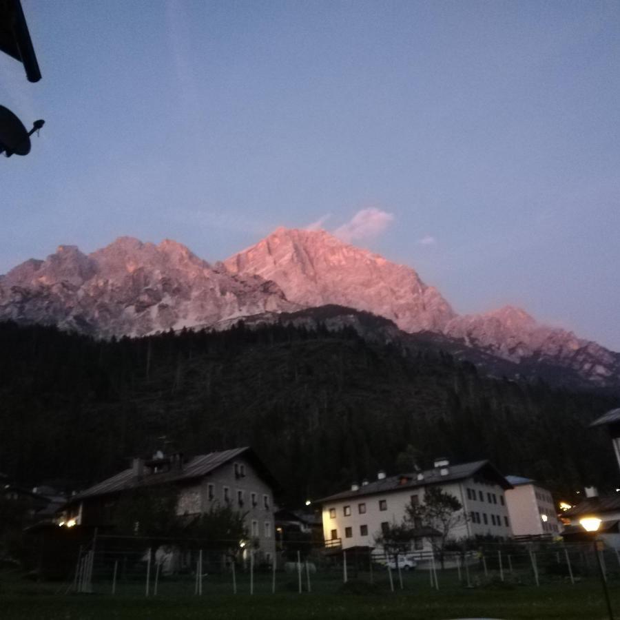 Casa Vacanze Miramonti - Appartamento Con Balcone Con Vista Sulle Dolomiti Borca di Cadore Exteriér fotografie